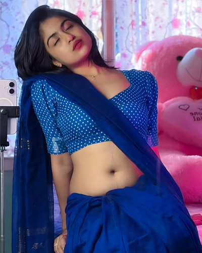 Ishani Best Reviewed Escort