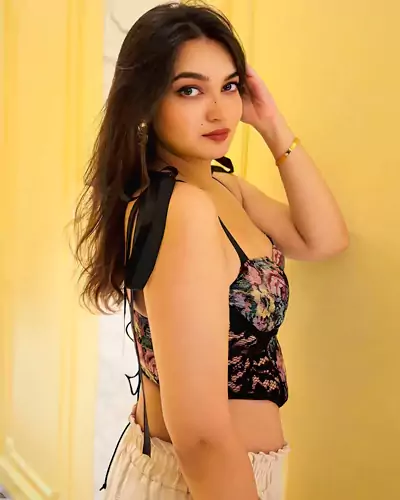 Mahira Vip Escorts