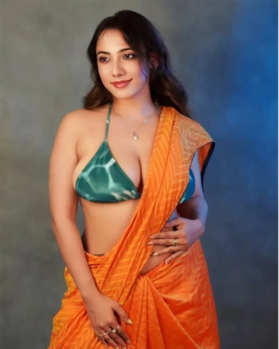 Roshni Independent Escorts Nagpur