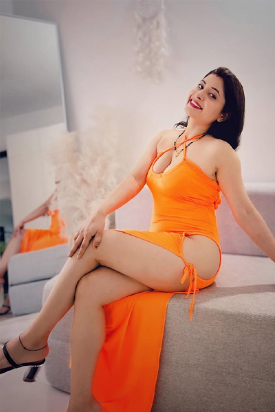 Komal Model Escort in Nashik