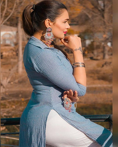 Silly Escorts in Agra