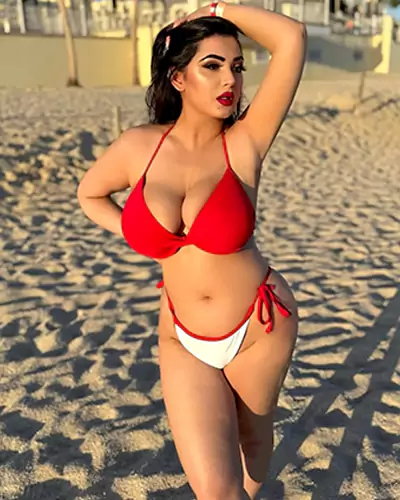 Yulia Russian Call Girls