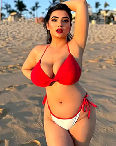 Yulia Russian Escorts